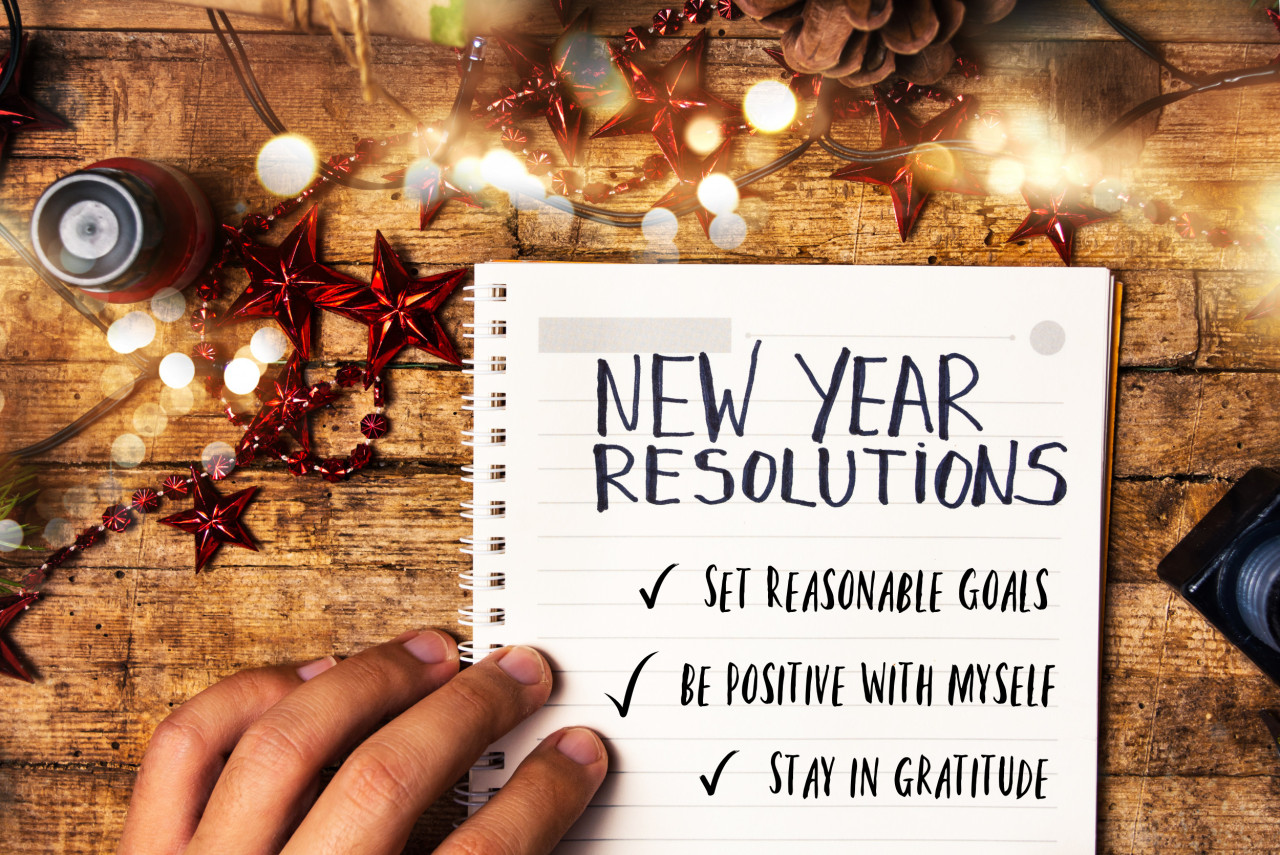 New-Years-Resolutions-stay-in-gratitude