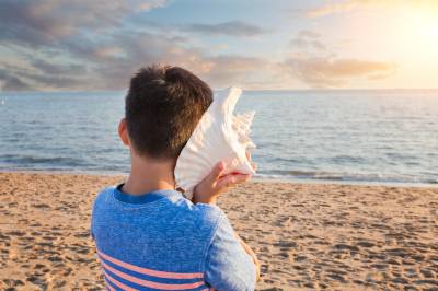 "The Conch" and Focused Listening